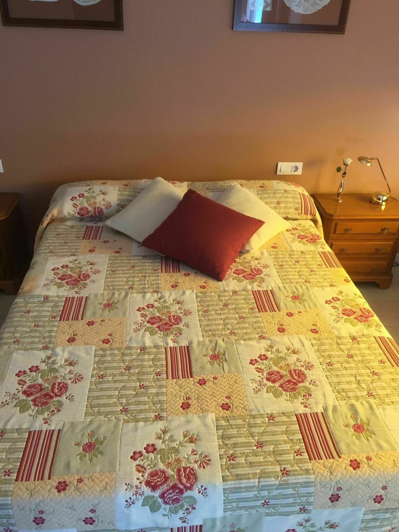 Apkeys Barcino Balmes Apartment Барселона Екстериор снимка
