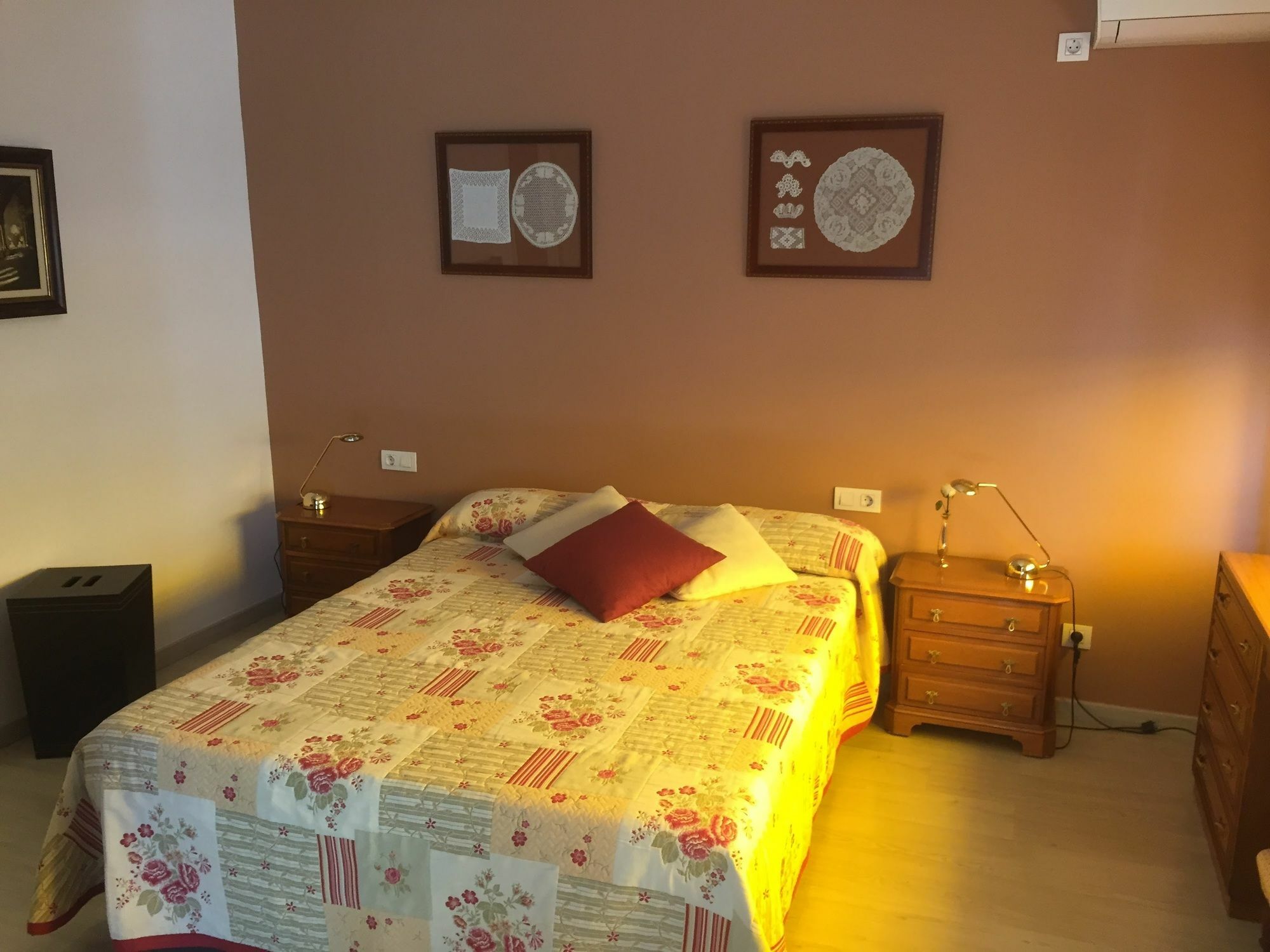 Apkeys Barcino Balmes Apartment Барселона Екстериор снимка
