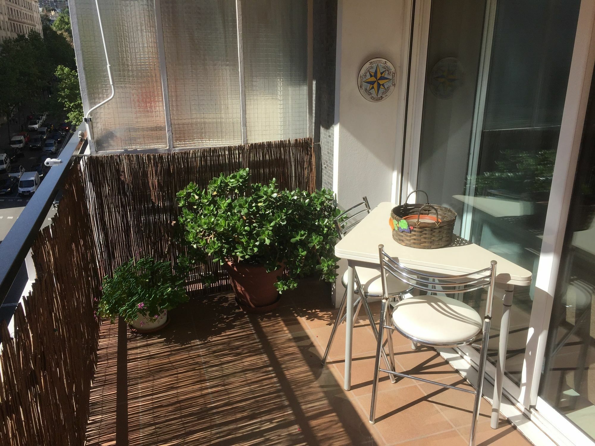 Apkeys Barcino Balmes Apartment Барселона Екстериор снимка